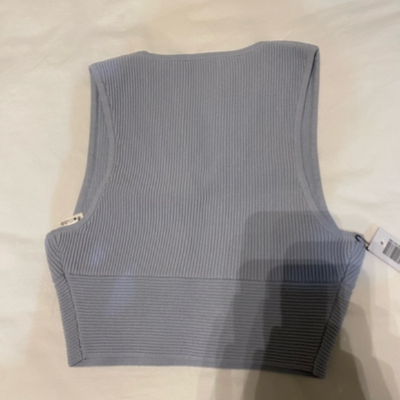 Babaton Deep V Sculpt Knit - Picture 4 of 4